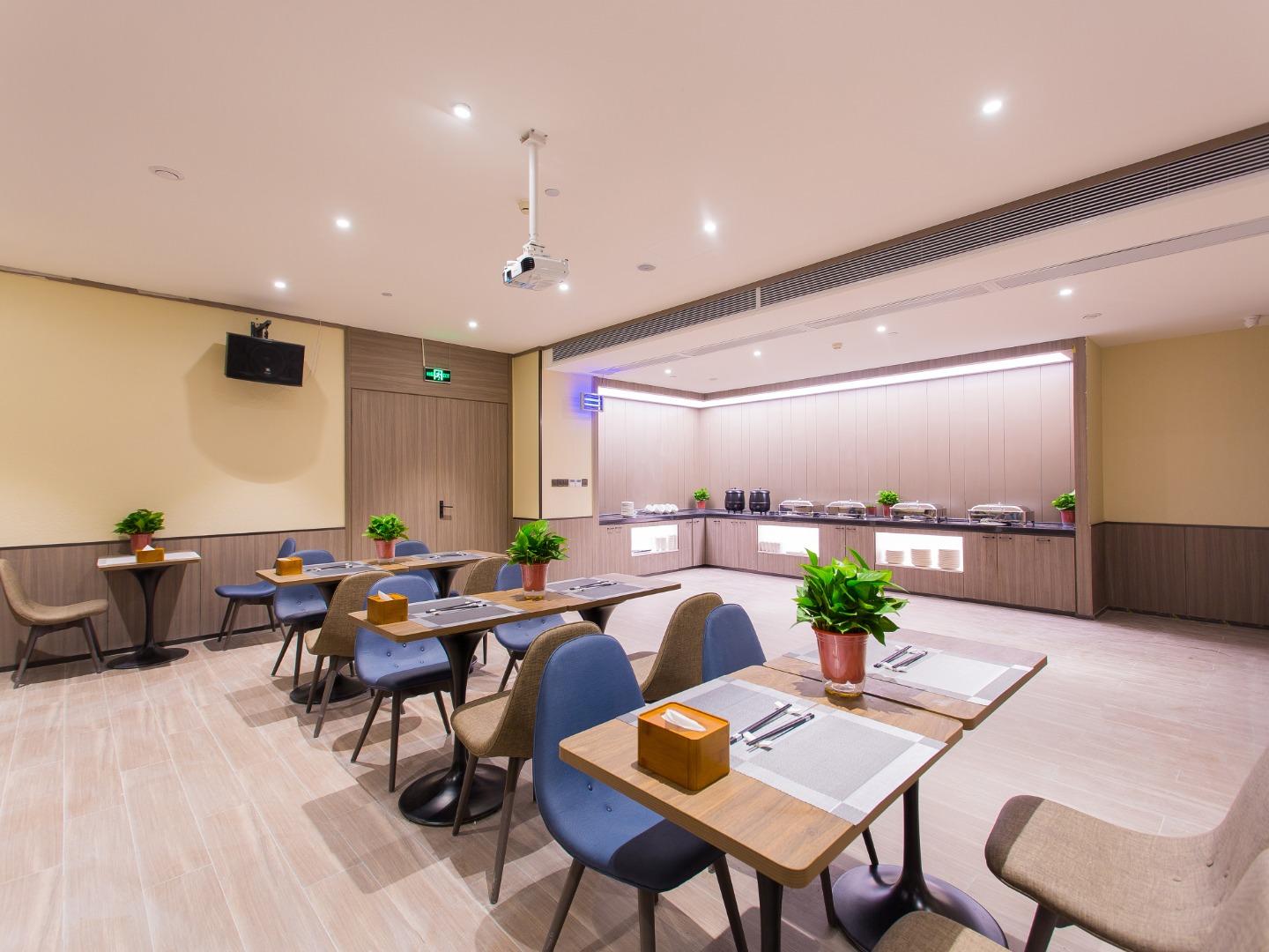 Hanting Hotel Xi'an North Railway Station 24/29