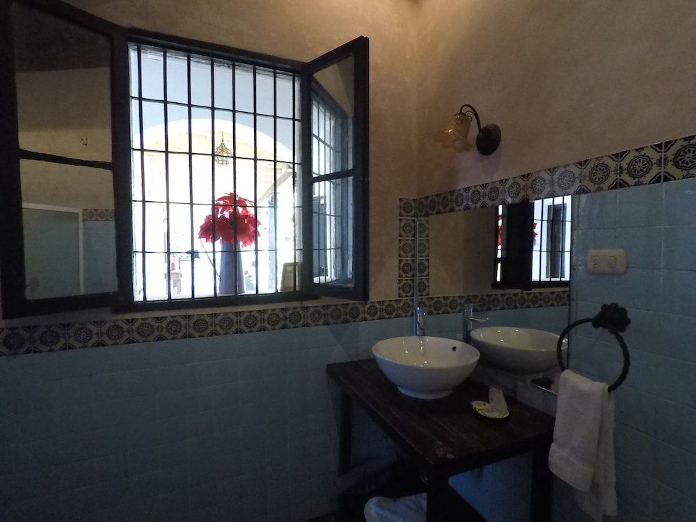 Hotel Monasterio 43/65