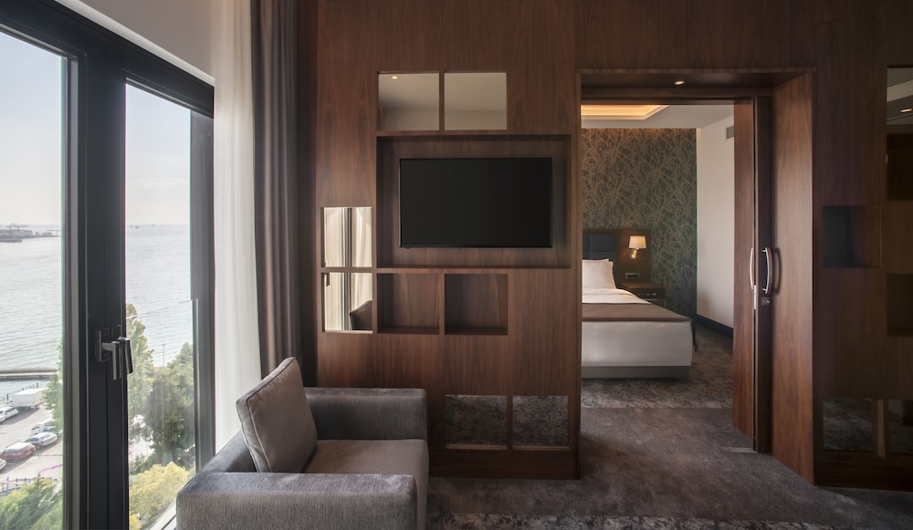 Holiday Inn ISTANBUL - TUZLA BAY 21/69