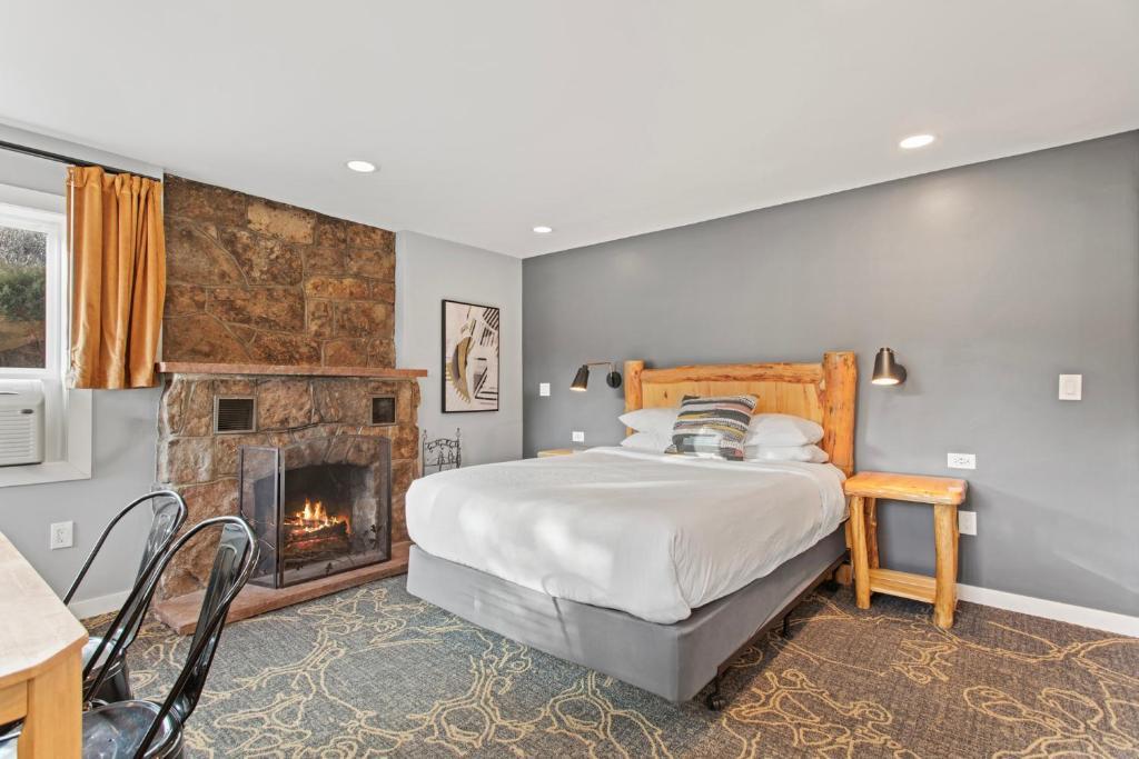 Discovery, Family Suite