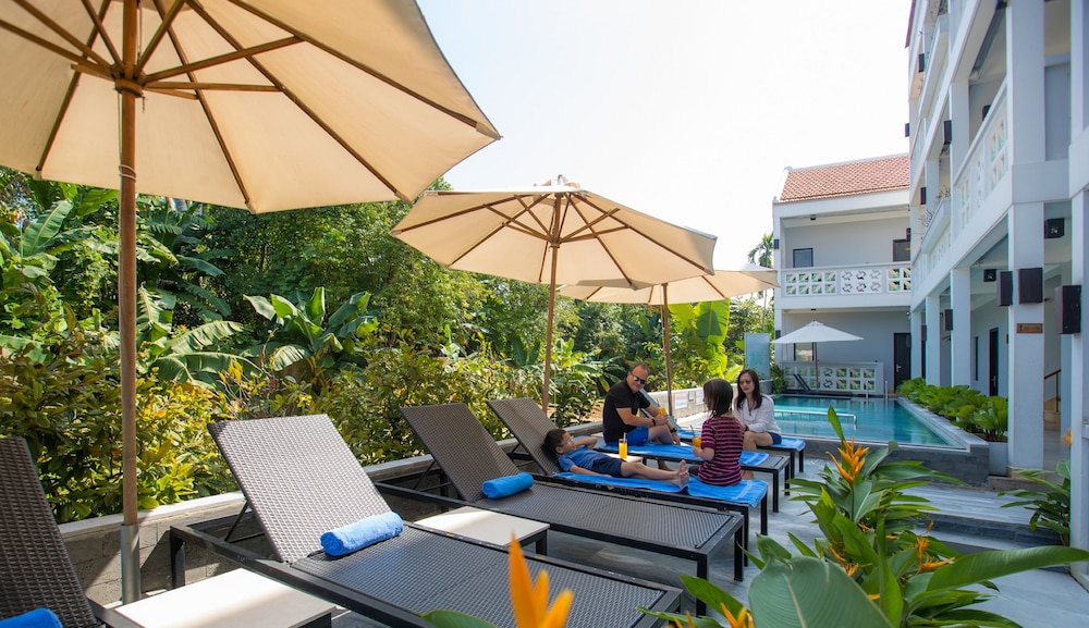 Hoi An Corn Riverside Villa 32/33