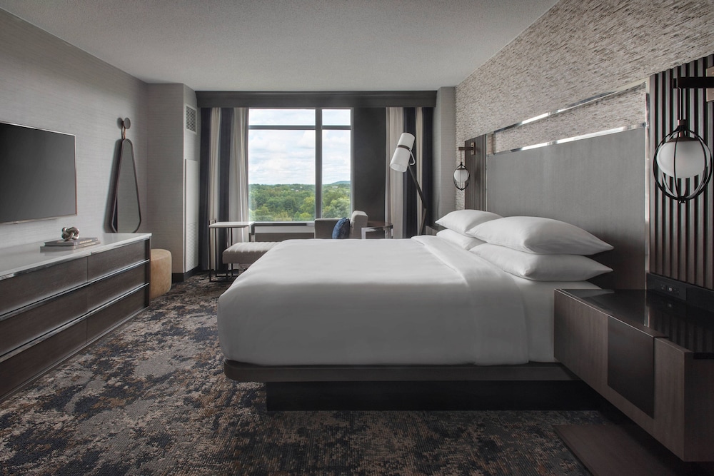 Bridgewater Marriott 8/39