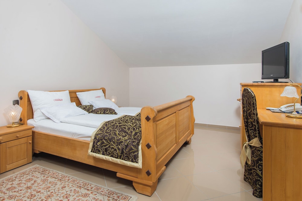 غرفة اقتصادية بسرير مزدوج، Hotel Miramare 5/10