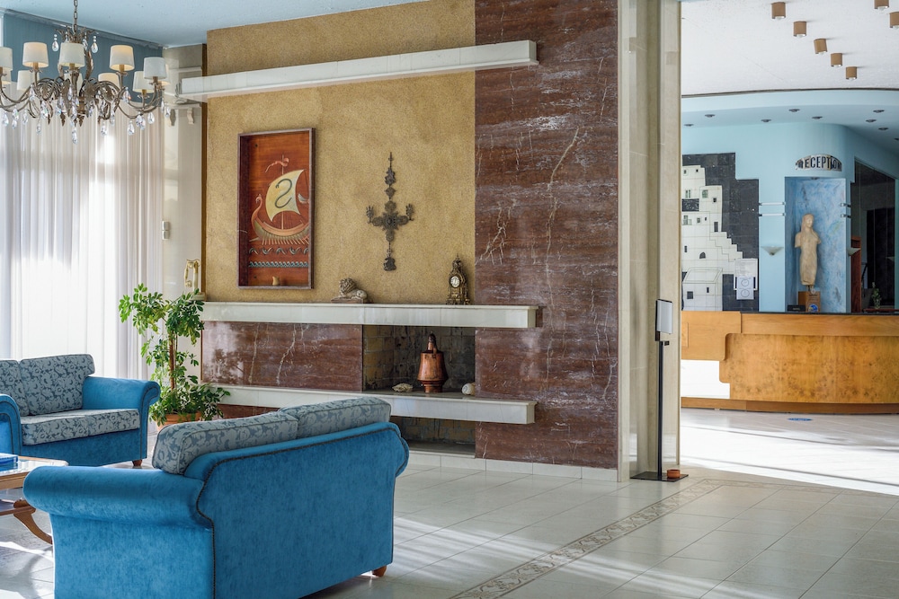 Mendi Beach Hotel 6/50