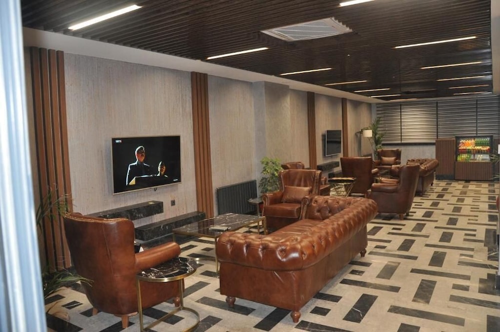 Golaz Suit Otel 31/43