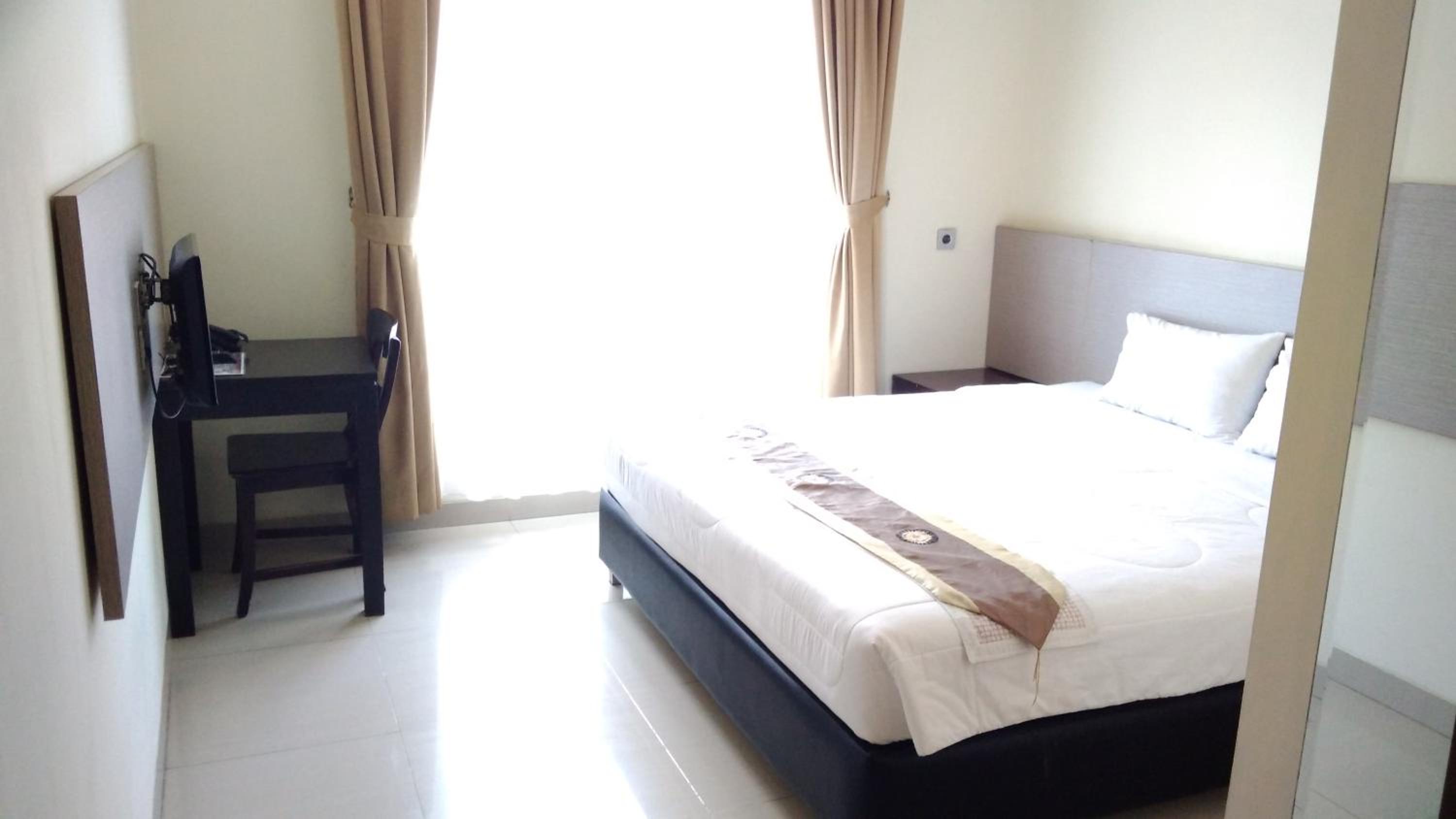 Antika Hotel 20/50