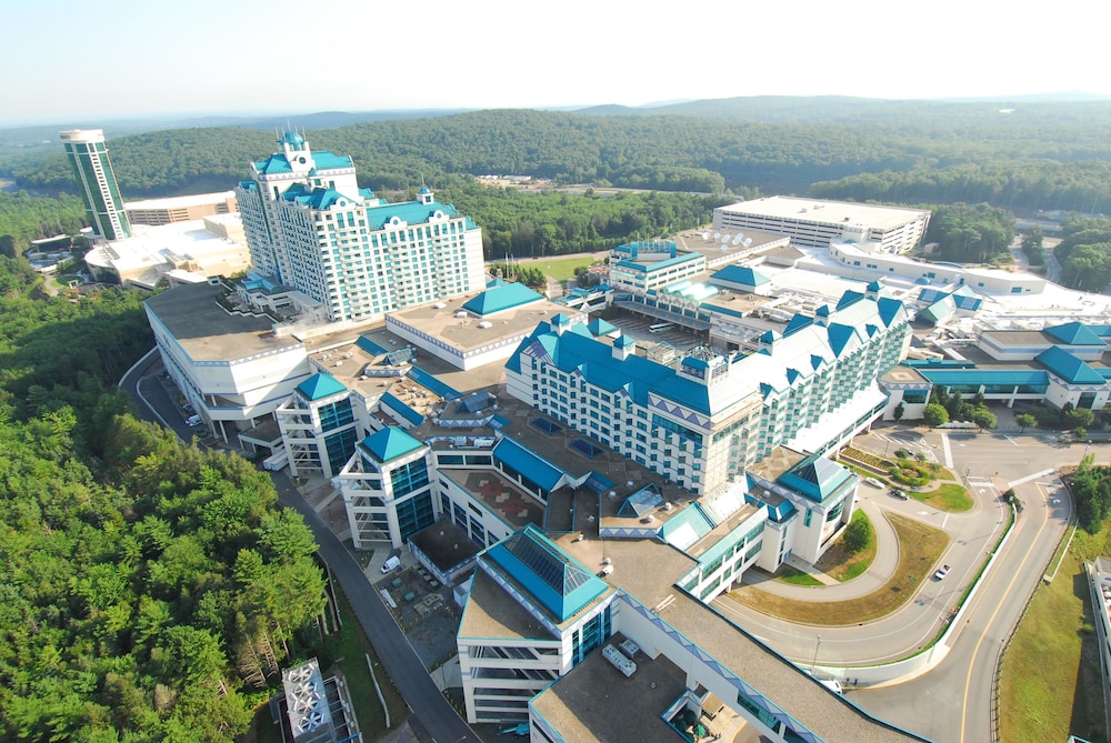 Great Cedar Hotel at Foxwoods 3/51