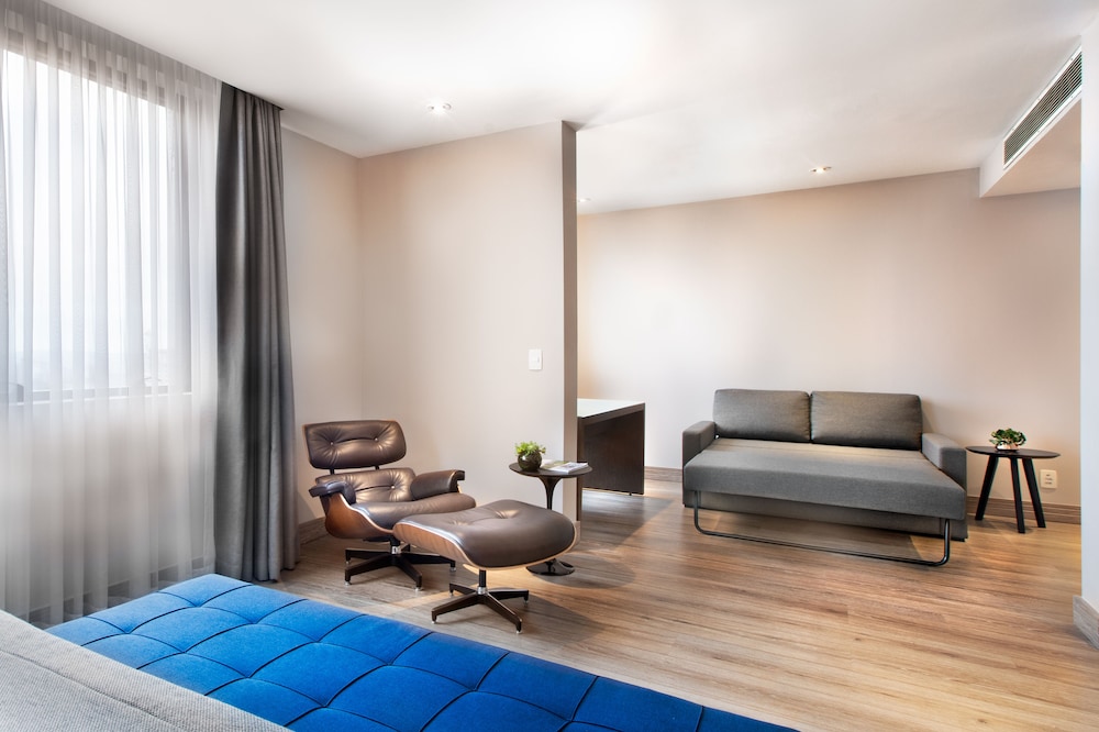 Melia Paulista 48/71