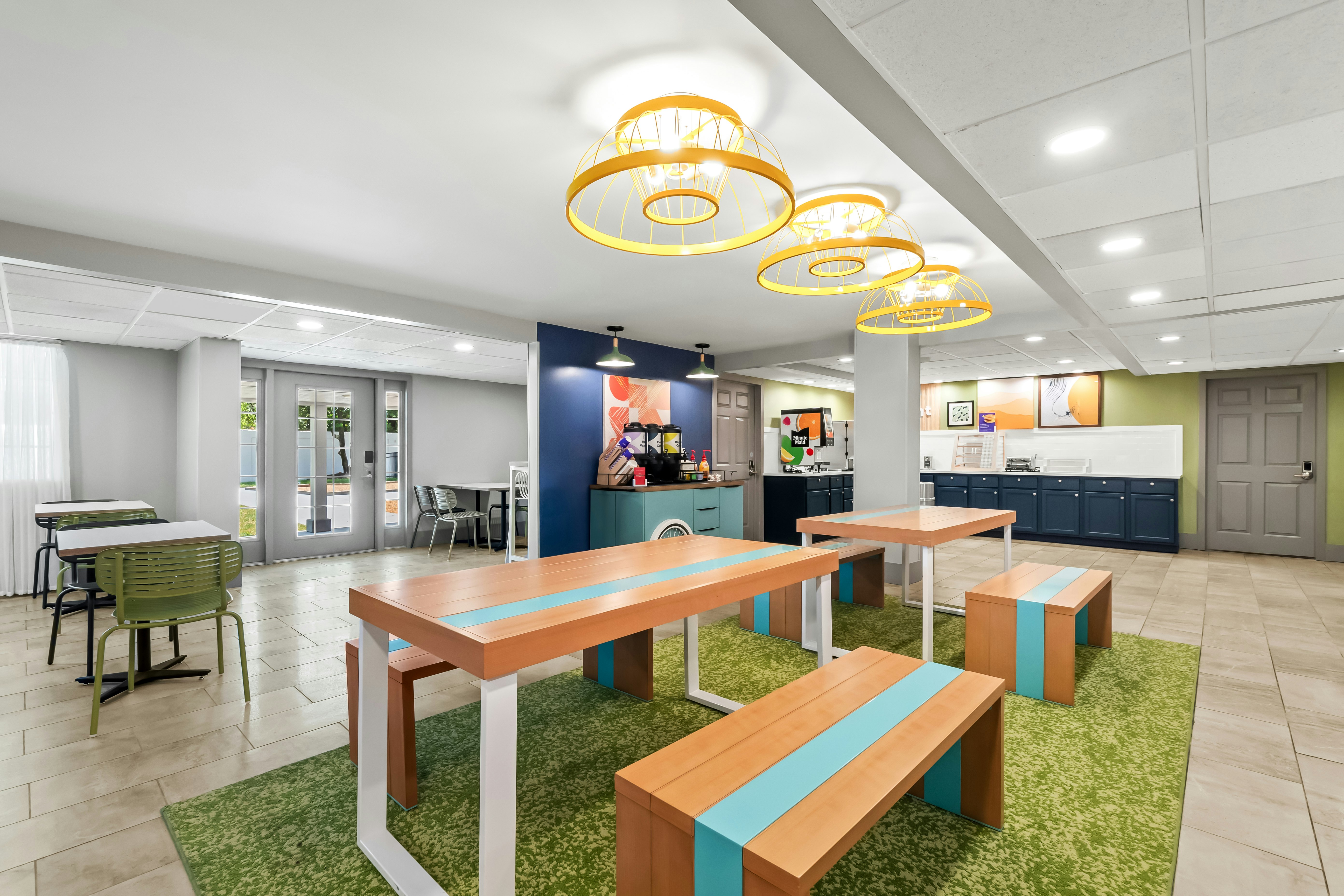 District 3 Hotel Ascend Hotel Collection 10/21