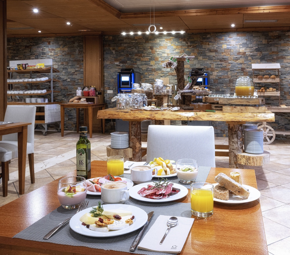 Tryp Vielha Baqueira 37/50