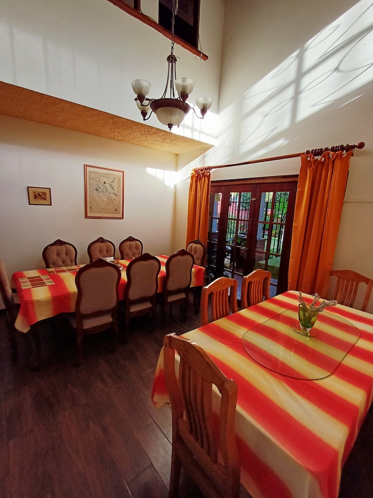 The Cariari Bed and Breakfast 35/50