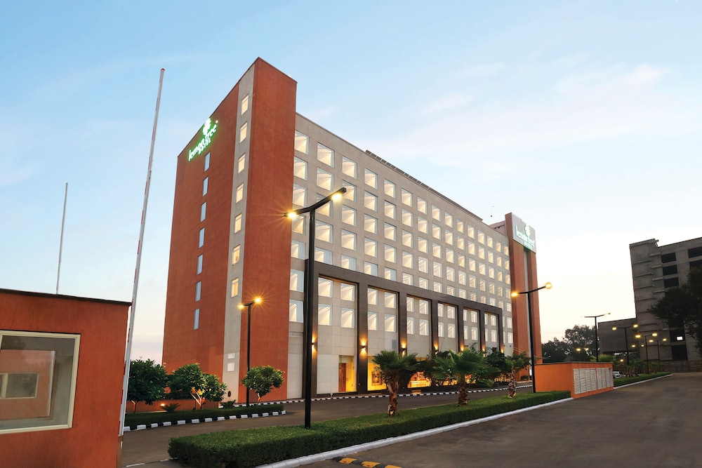 Lemon Tree Hotel Sohna Road 1/50