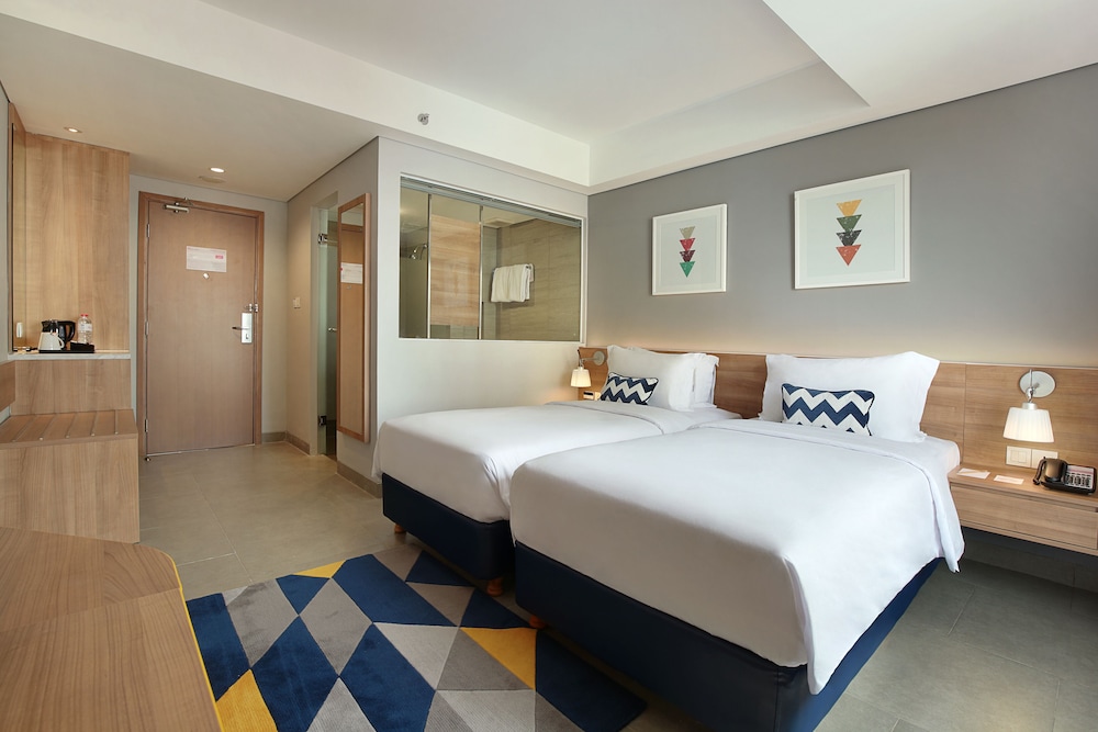 Swiss-Belinn Simatupang 15/57