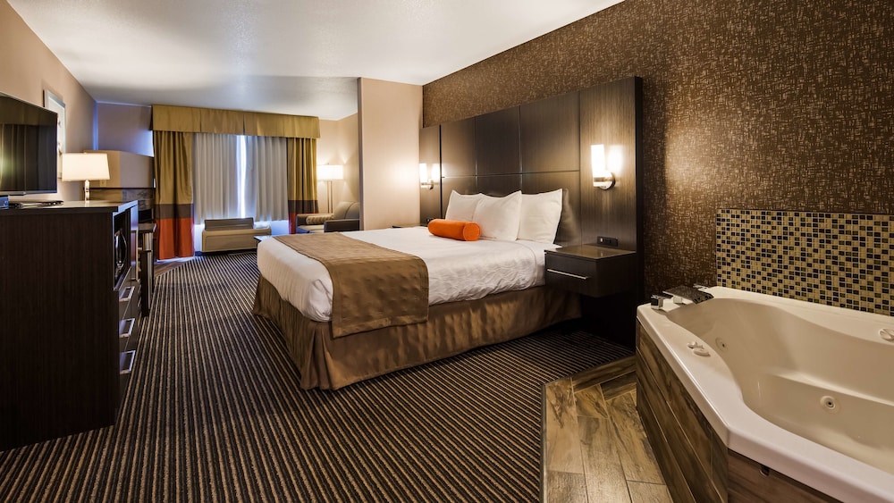 Best Western Plus Rama Inn & Suites 16/34
