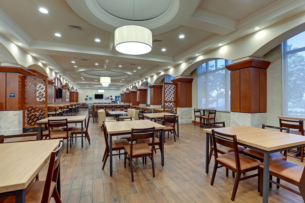 Drury Plaza Hotel Nashville Franklin 33/50