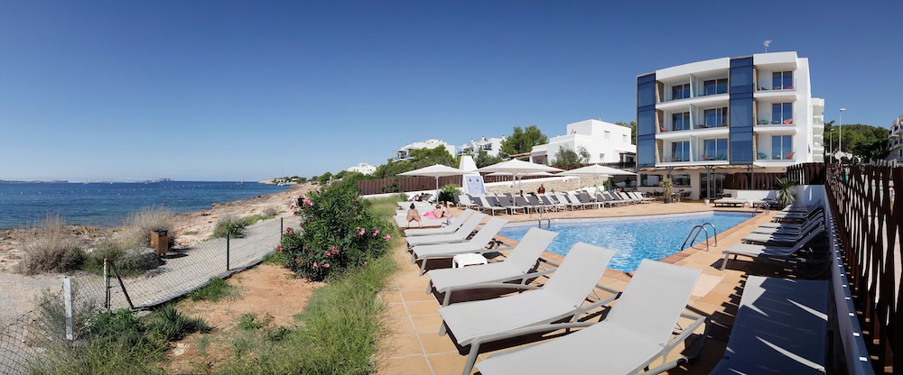 Sol Bahia Ibiza Suites 35/41