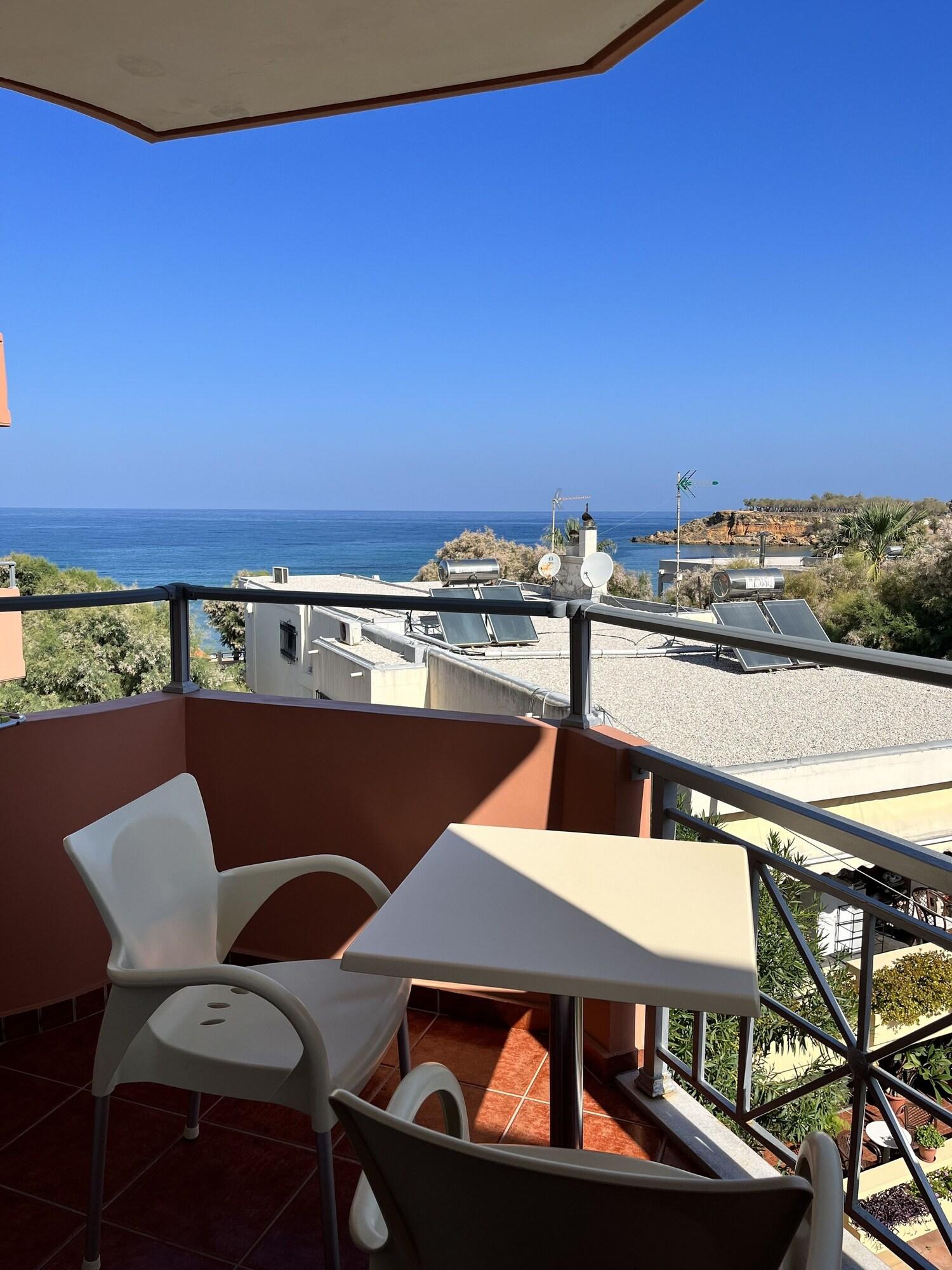 Iolkos Hotel 42/52