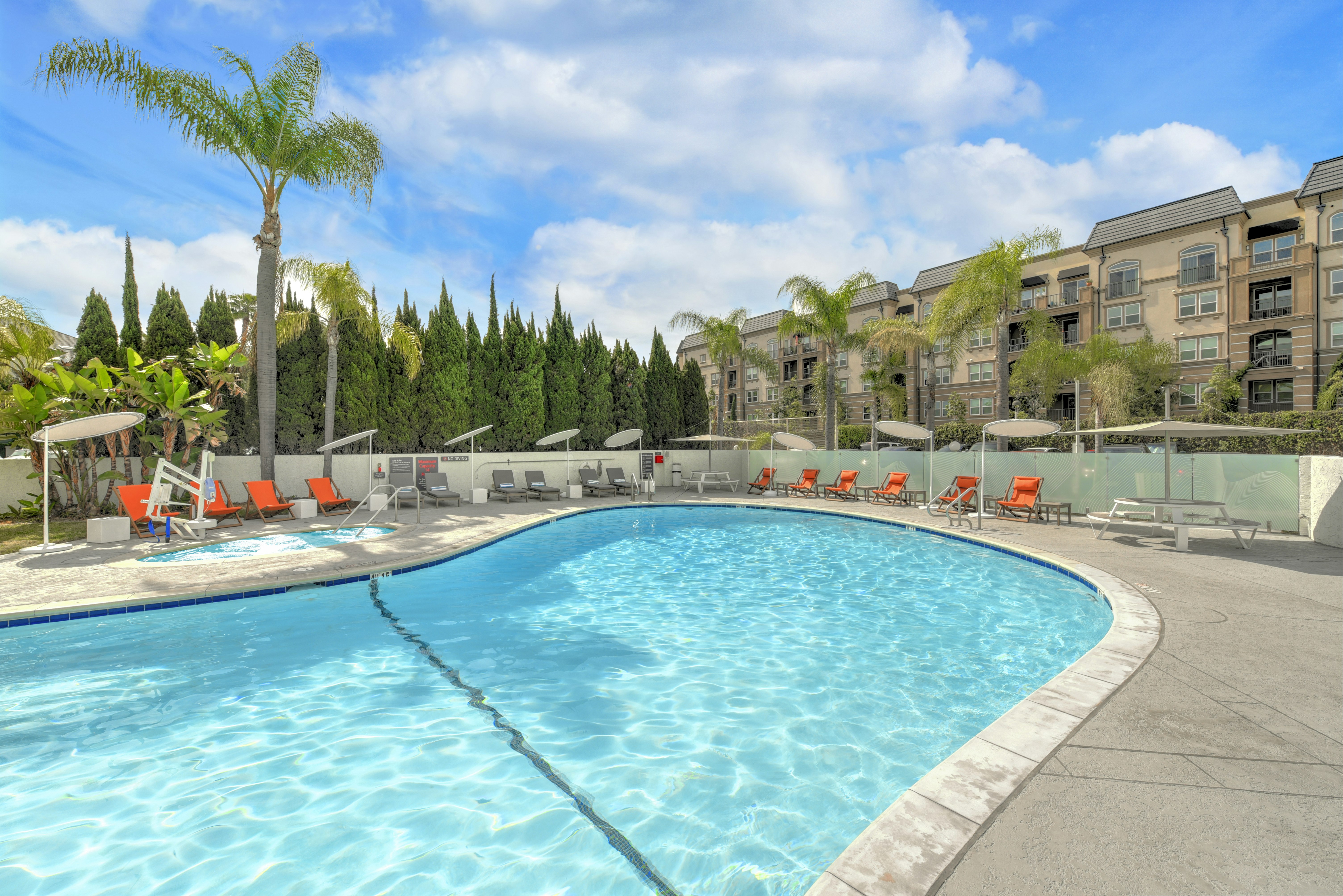 Hilton Irvine/Orange County Airport 34/82