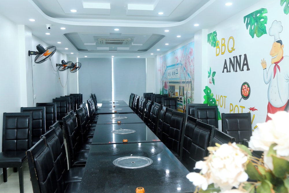 Anna Airport Hotel 35/38