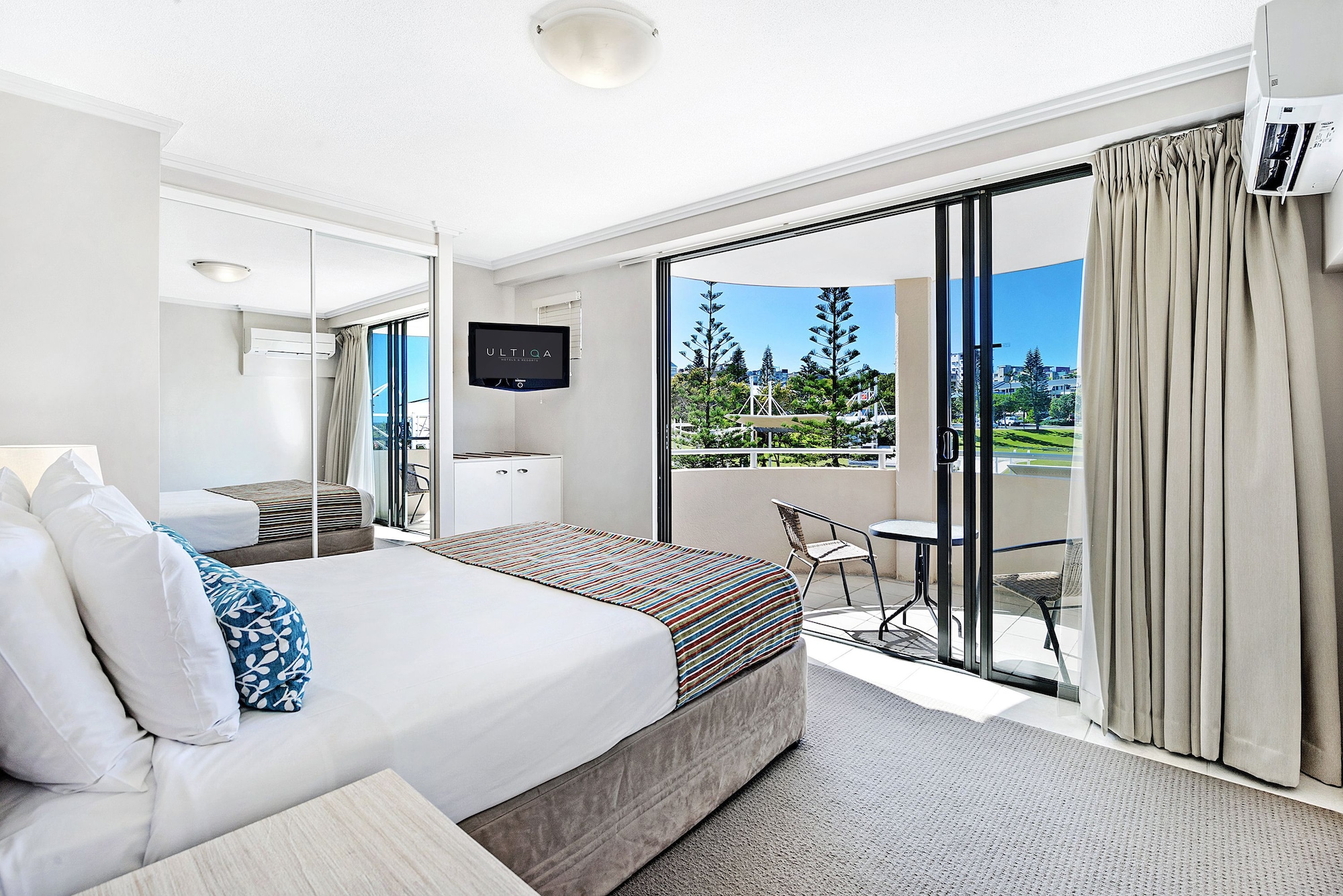 3 Bedrooms, Apartment, 2 Queen and Twin Beds, Dual Key