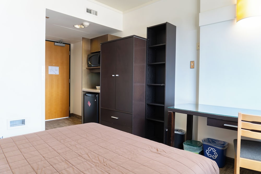 Hotel Alma 11/47