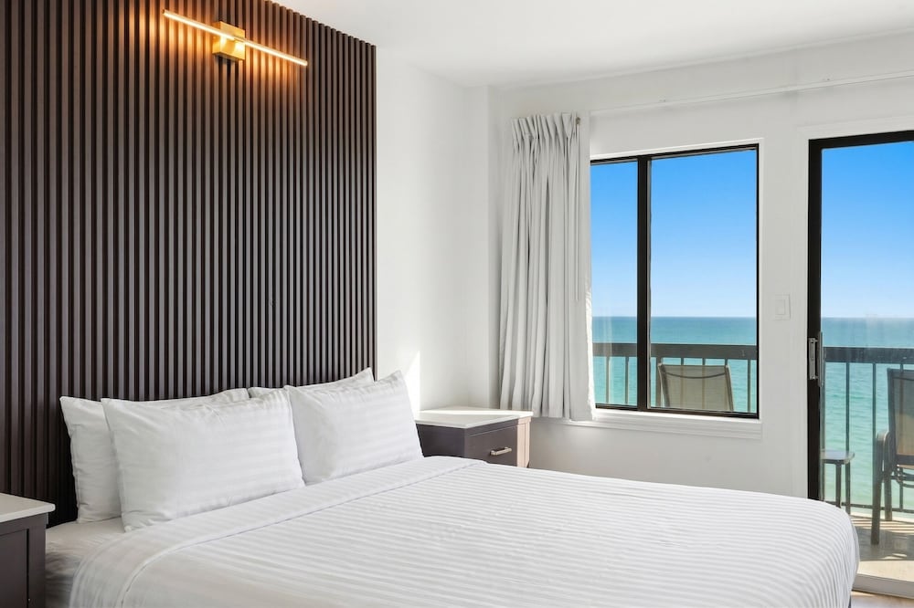 Grande Beach Resort 14/51