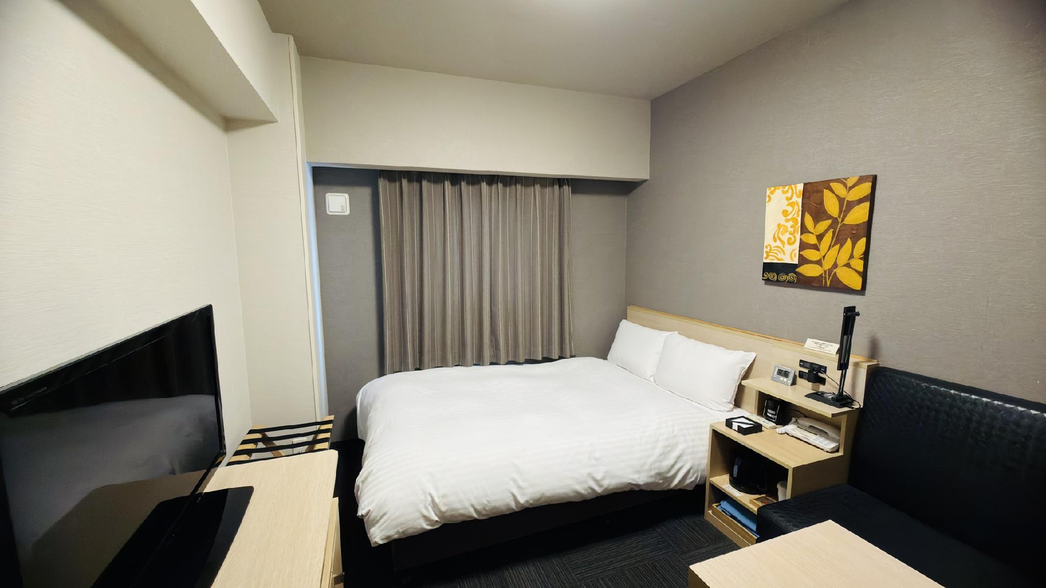 Semi Room, Standard, Semi Double Bed