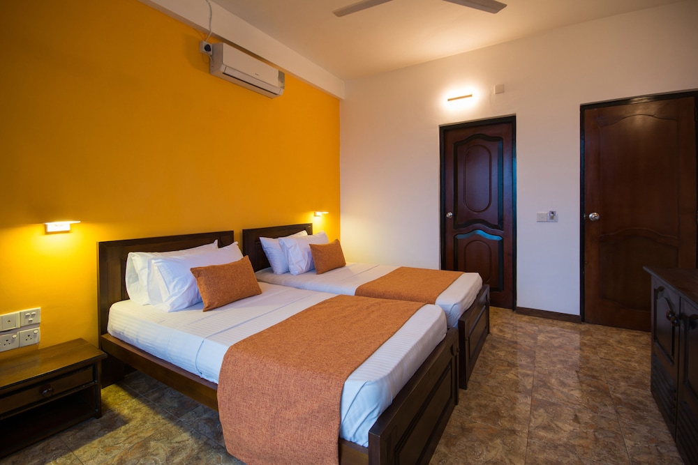 Ceyloni Panorama Resort 9/59