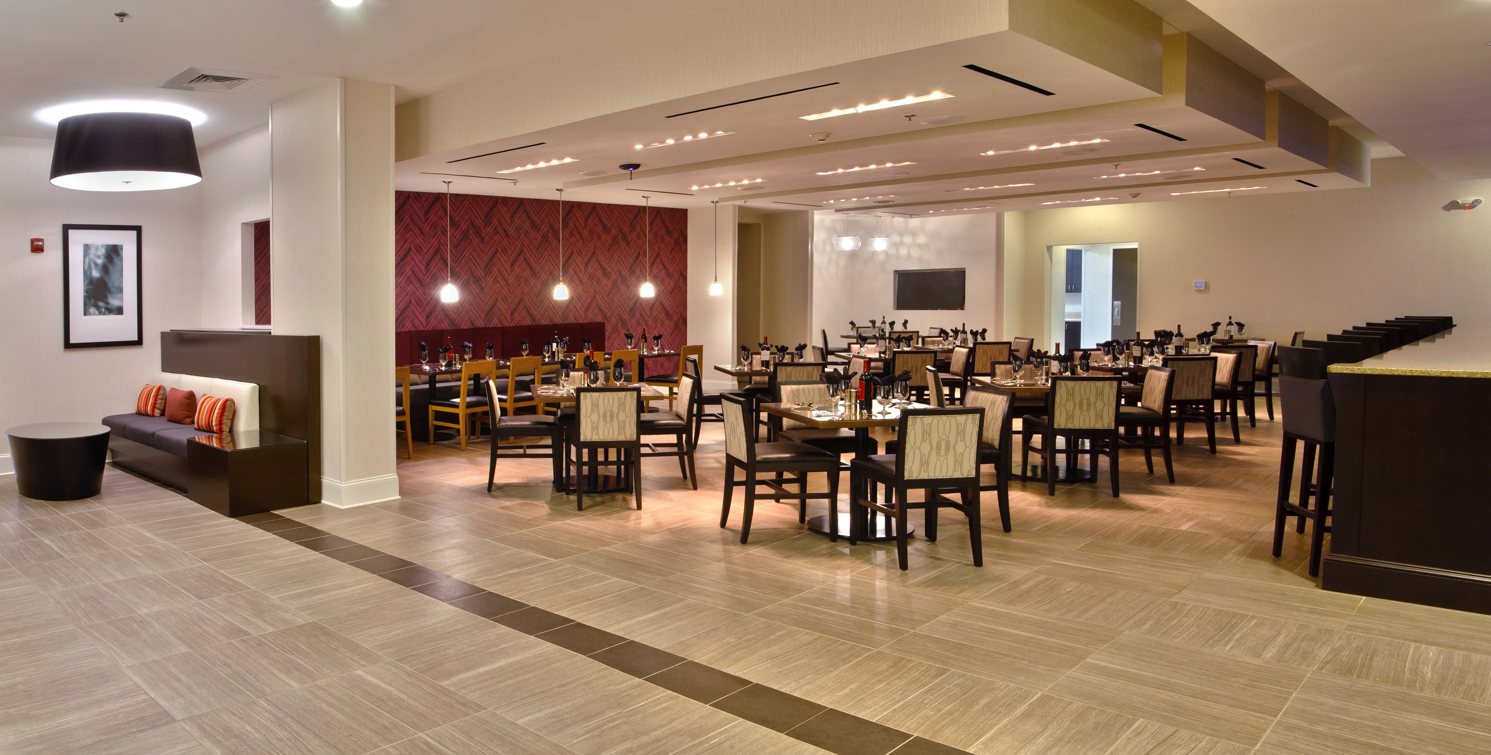 Holiday Inn Charlotte Airport Conf Ctr 32/46