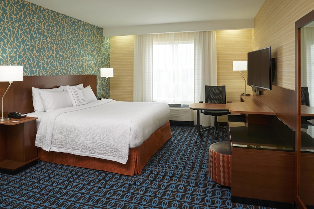 Fairfield Inn & Suites Niagara Falls 10/46