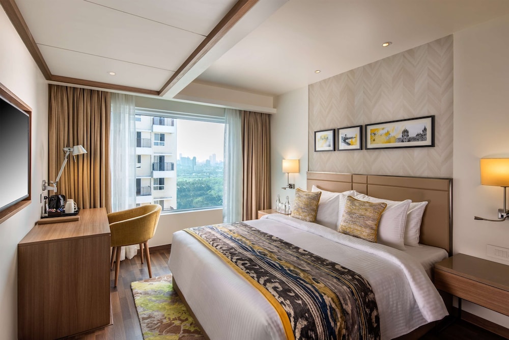 Royal Hometel Suites Dahisar Mumbai 9/43