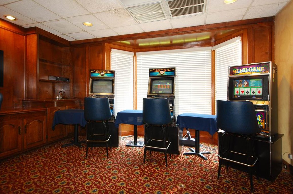 Best Western Forest Inn 14/20