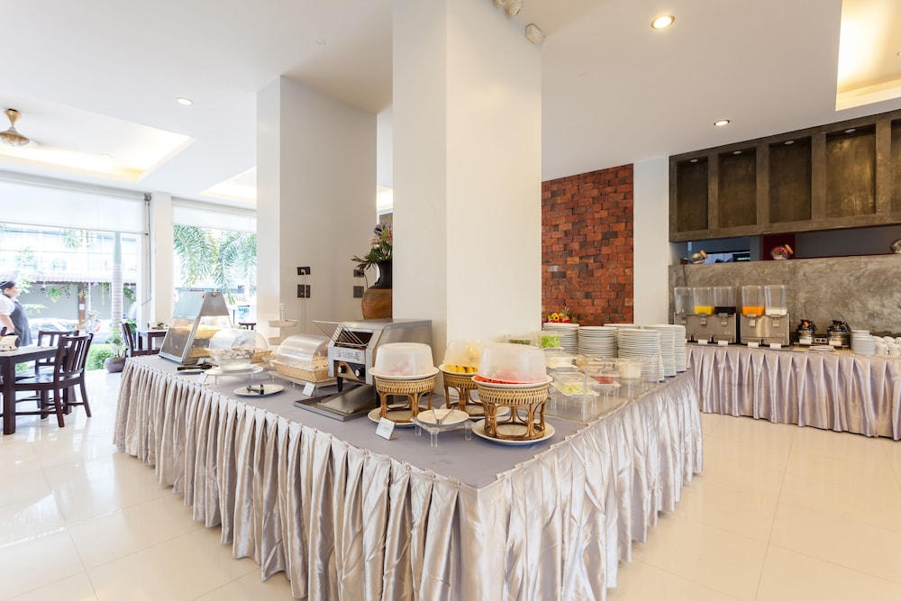 restaurant cafeteria