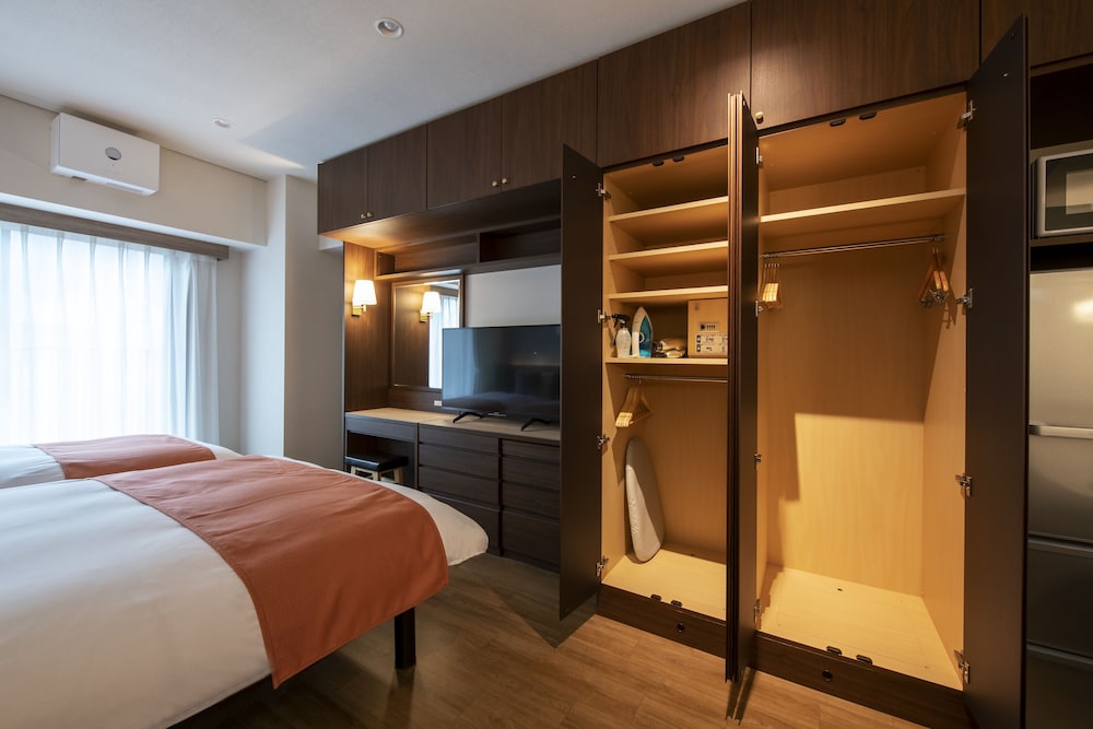 Hotel New Port Yokosuka 7/32