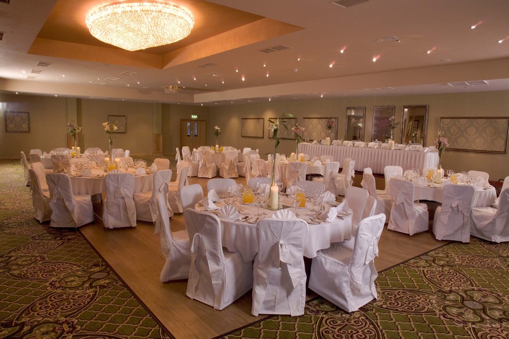 Clonmel Park Hotel 38/58