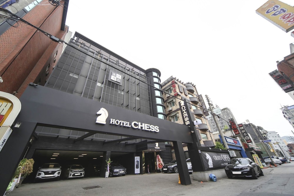 Indeokwon Chess Hotel 28/30