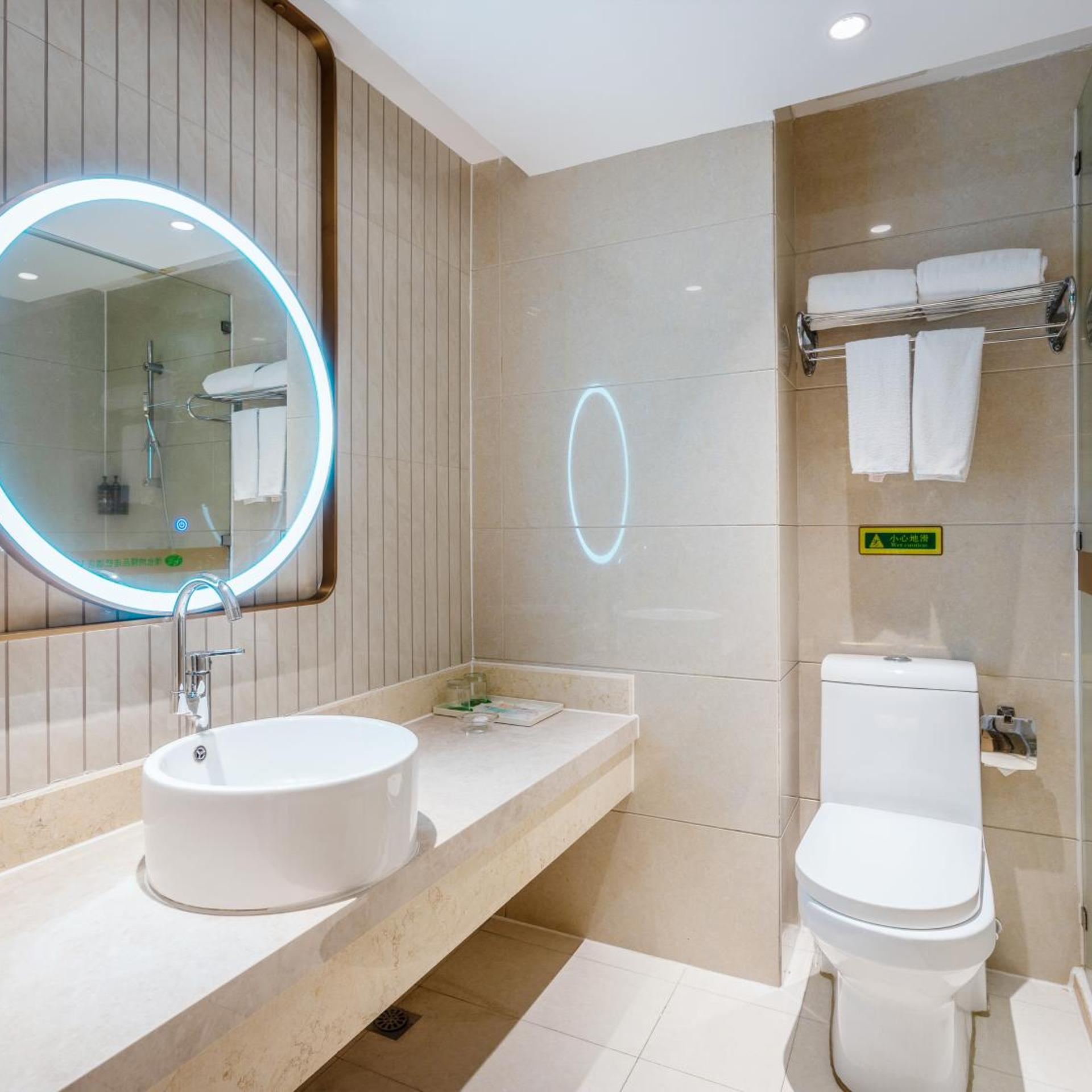 Vienna Hotel (Guangzhou Yuexiu Huifu West Road) 42/47