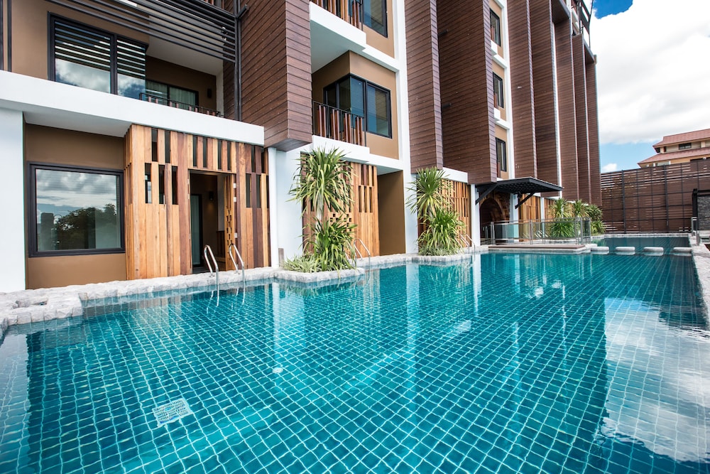 Natee the Riverfront Hotel Kanchanaburi 31/38
