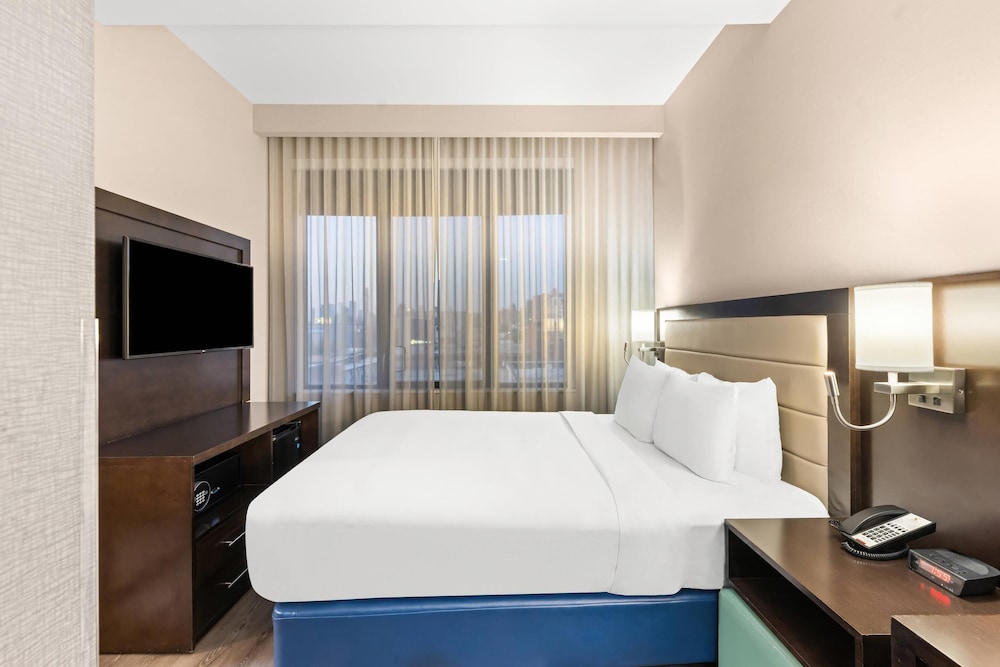 Upgrade, Efficiency, Queen Bed، Comfort Inn Prospect Park-Brooklyn 5/9