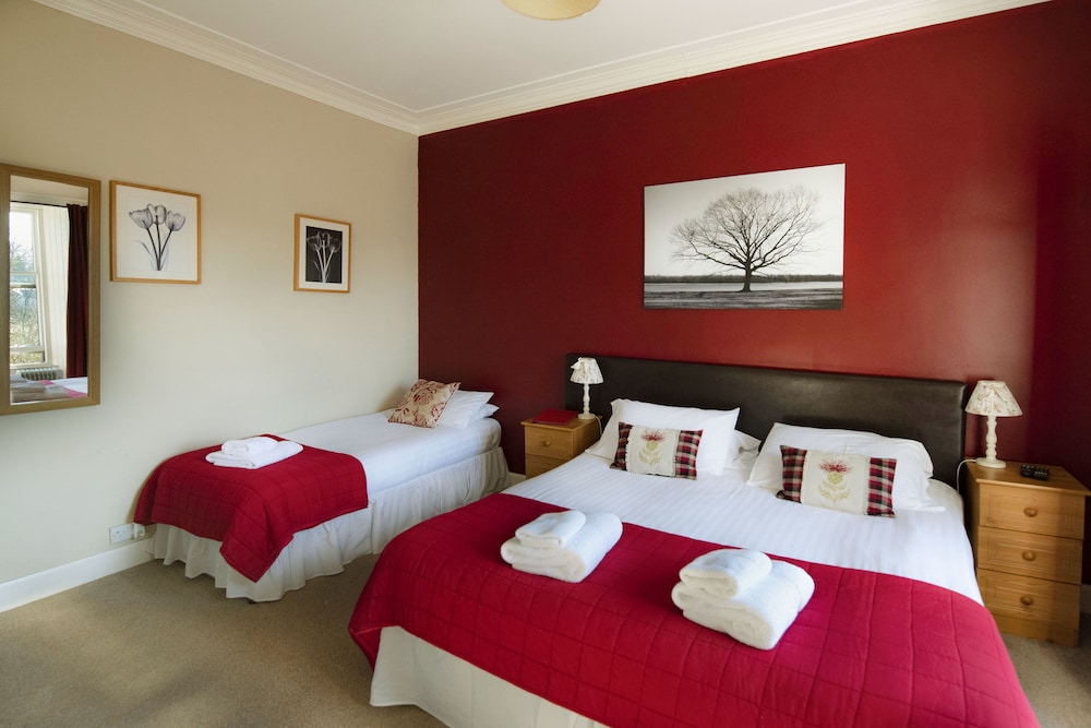 The Kirkmichael Hotel 20/41