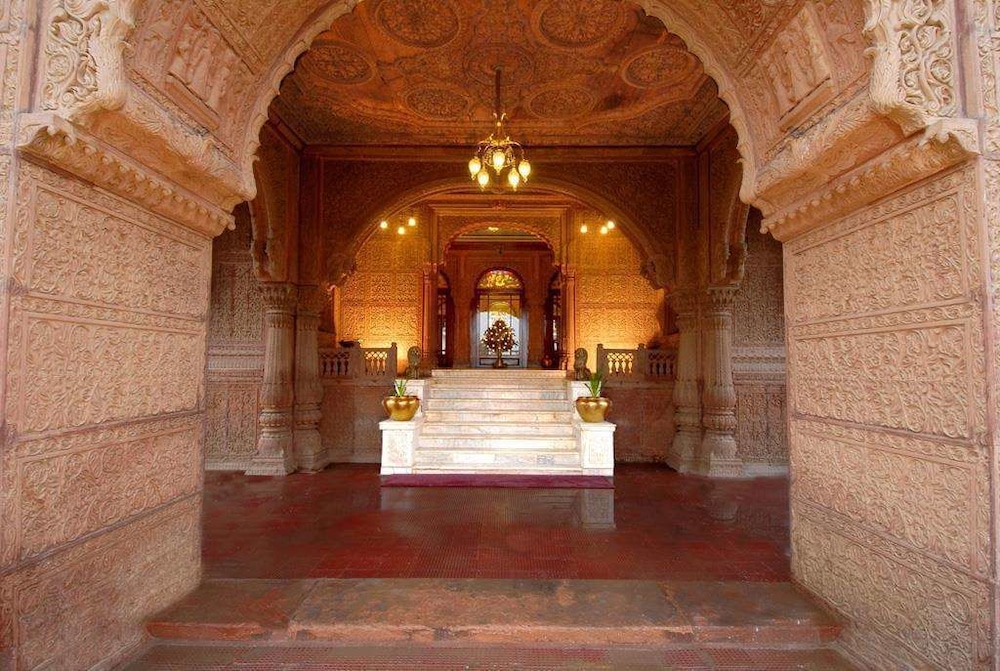 Laxmi Niwas Palace 6/65