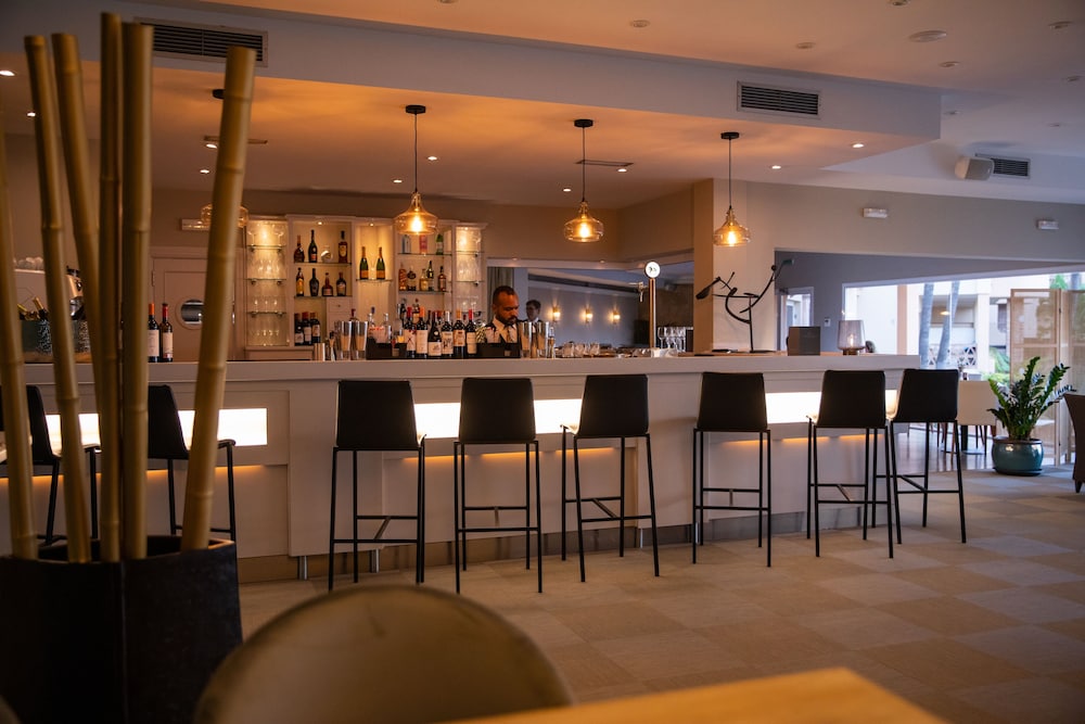 Wyndham Grand Costa del Sol 30/47