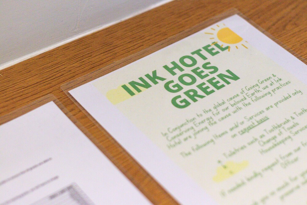 Ink Hotel 25/39