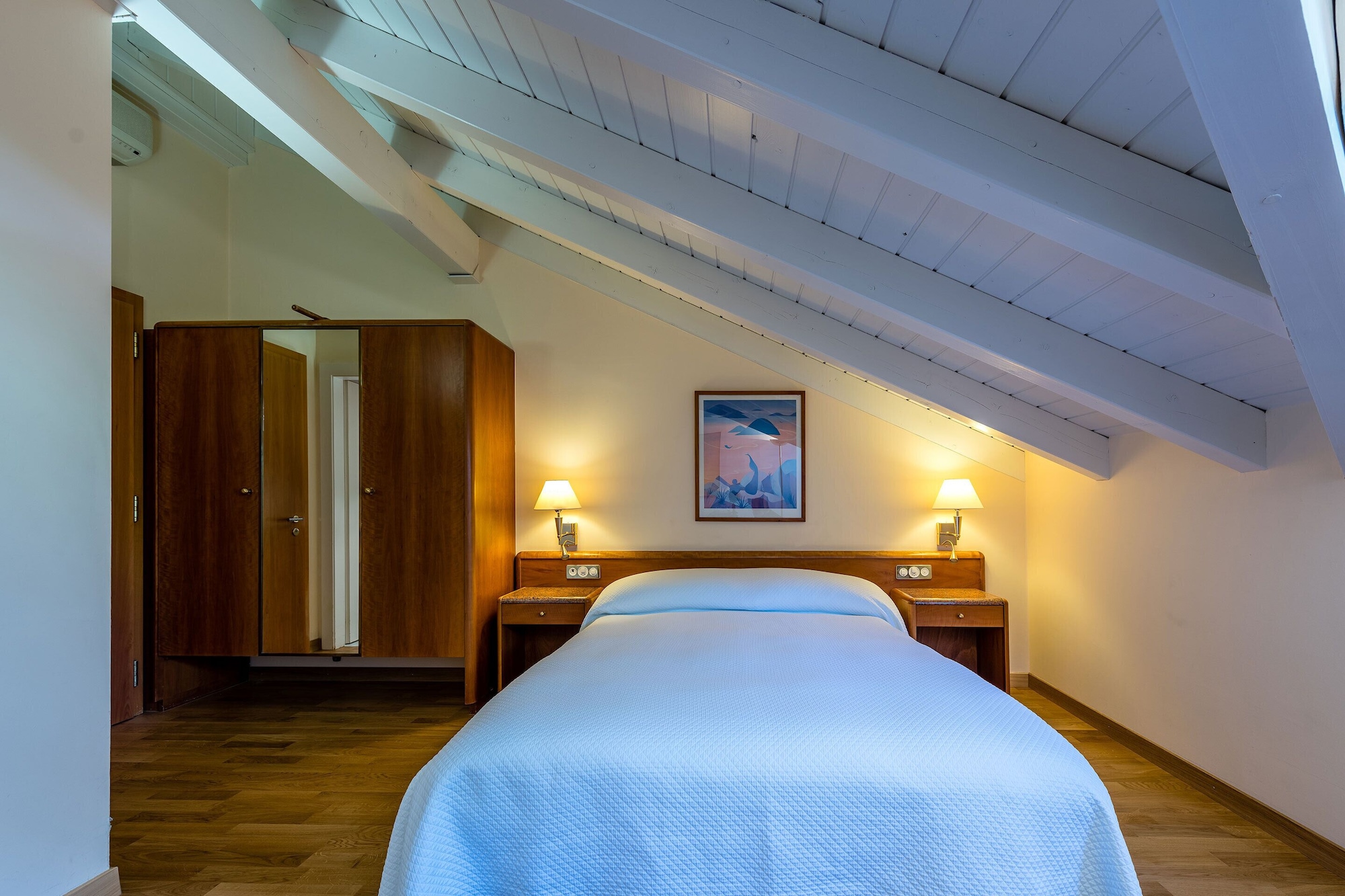 Standard, Single, Double Bed