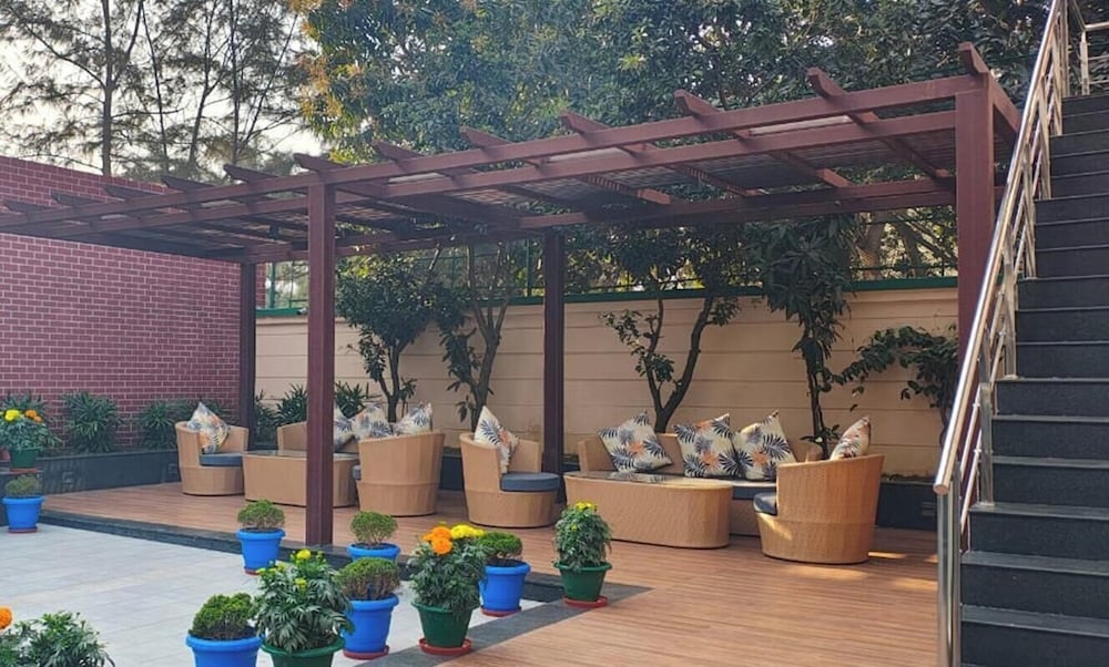 Empires Hotel Paradip 29/34