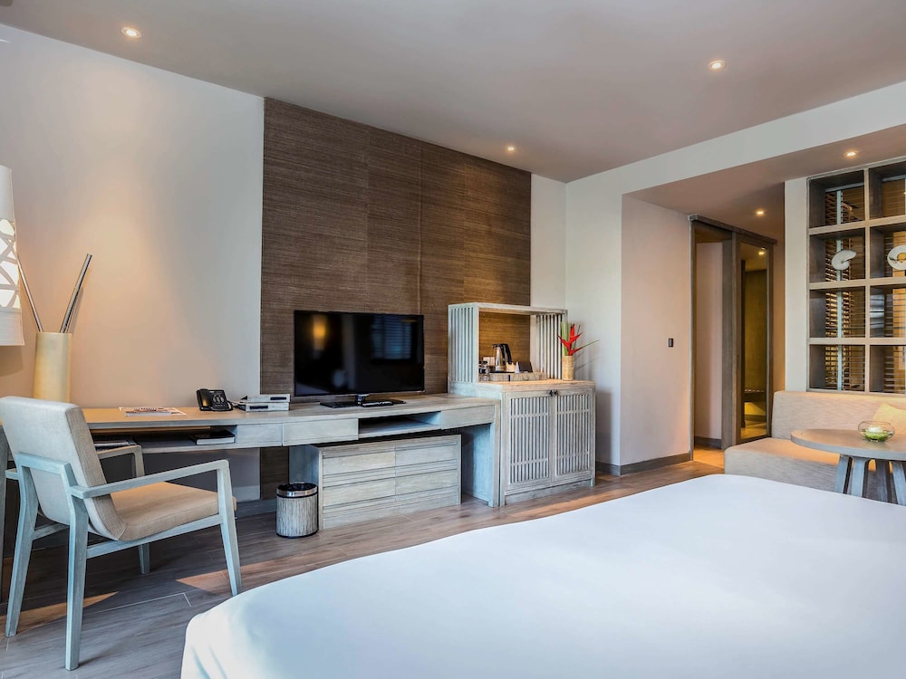 Pullman Phuket Arcadia Naithon Beach 8/75