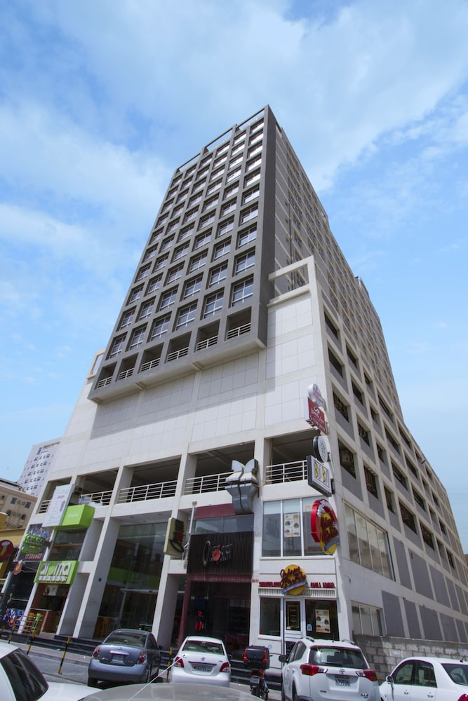 Blaire Executive Suites 6/58