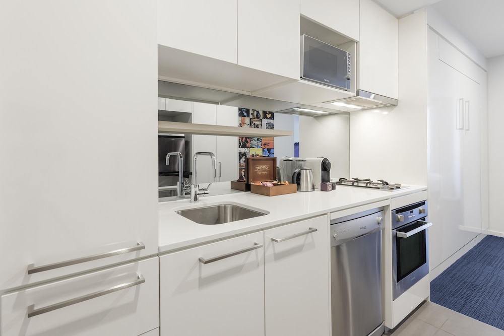 AVANI Melbourne Jazz Corner Residences 11/69