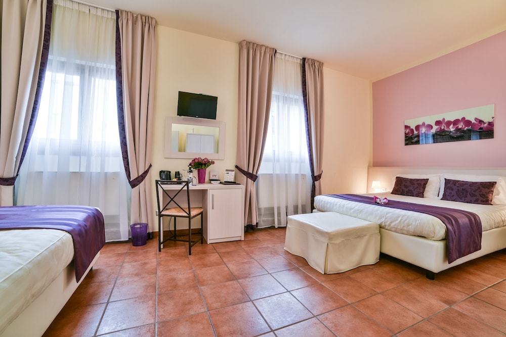 Hotel Bella Firenze 9/41