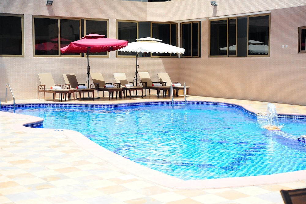 Tomreik Hotel 5/55